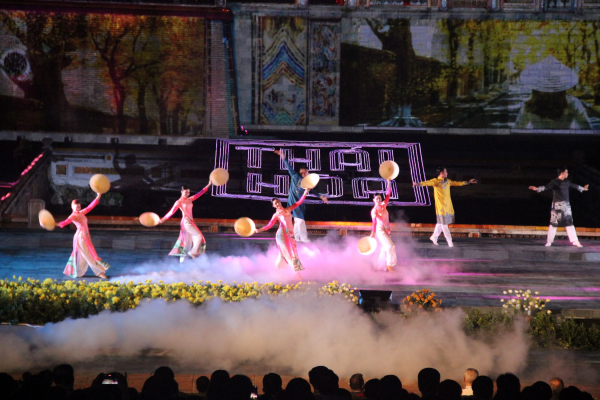 Đặc sắc chương trình nghệ thuật khai màn Tuần lễ Festival Huế 2022  -0