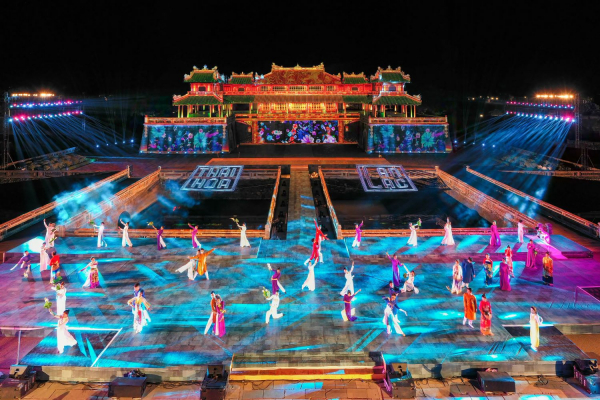 Đặc sắc chương trình nghệ thuật khai màn Tuần lễ Festival Huế 2022  -1