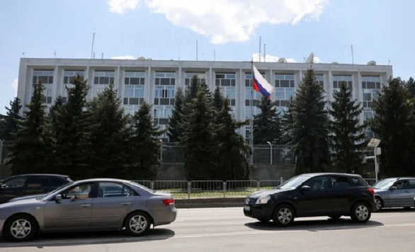 Bulgaria trục xuất 70 nhà ngoại giao Nga để cân bằng lực lượng -0