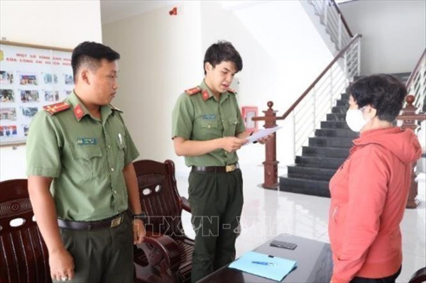 Xử phạt chủ tài khoản “Phuog Ho Kim” đăng bình luận xúc phạm uy tín cơ quan Nhà nước -0