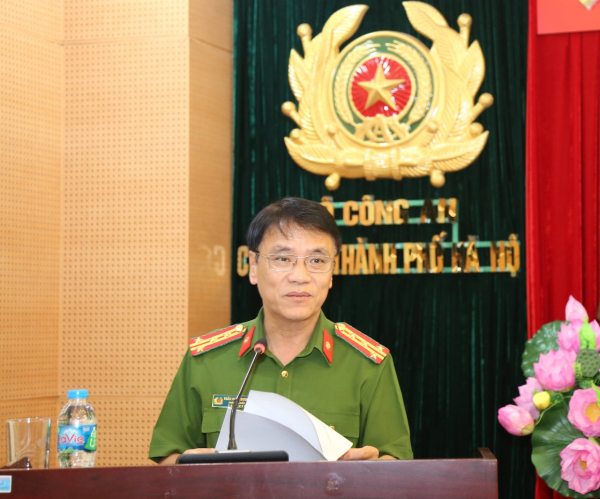 Thứ trưởng Lê Quốc Hùng cùng đoàn công tác của Bộ Công an kiểm tra việc tổ chức thi hành pháp luật và công tác pháp chế tại Công an TP Hà Nội -0