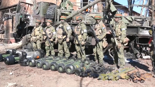 Ukraine thừa nhận vũ khí phương Tây viện trợ bị đem bán -0