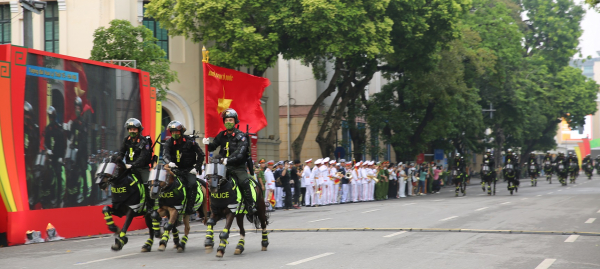 Những hình ảnh ấn tượng của lực lượng kỵ binh tại Nhạc hội Cảnh sát các nước ASEAN+ 2022 -2
