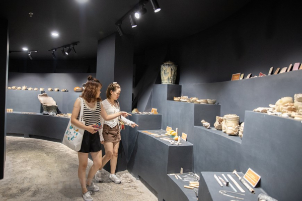 Exploring Bat Trang pottery museum in Hanoi: In photos -1
