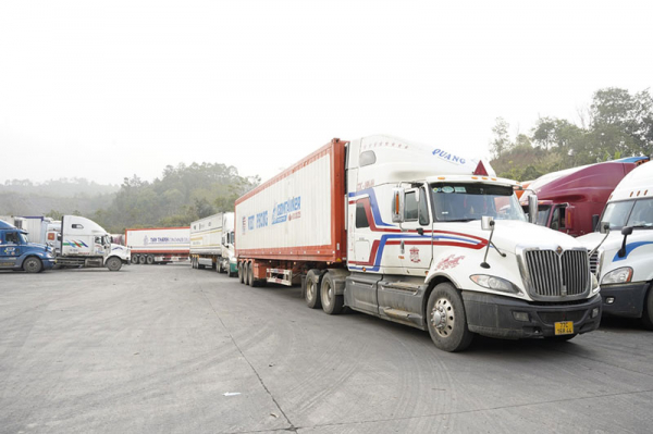 Tổng kim ngạch xuất nhập khẩu qua Lạng Sơn giảm 38,8% -0