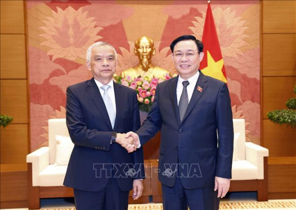 Chủ tịch Quốc hội Vương Đình Huệ tiếp Phó Chủ tịch Quốc hội Lào Sommad Pholsena -0