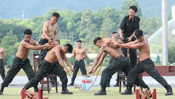 Khai mạc Vòng chung kết Hội thi điều lệnh, bắn súng, võ thuật – Khu vực phía Bắc