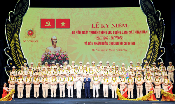 Xứng đáng là đội quân anh hùng của dân tộc Việt Nam anh hùng -0