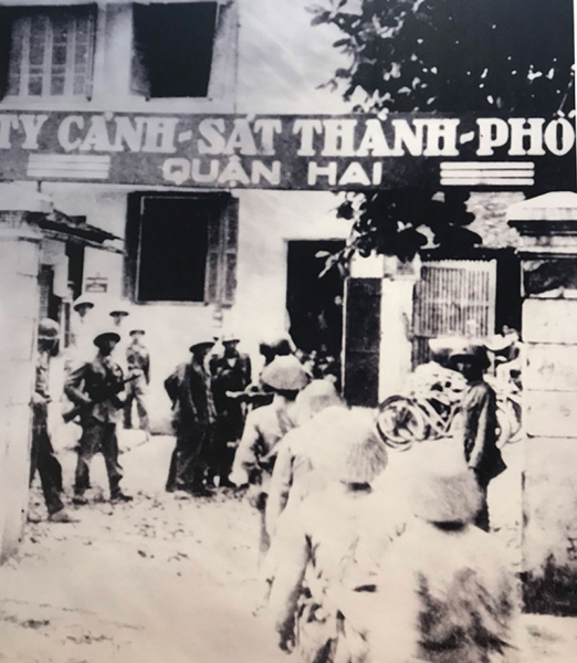 Phát huy truyền thống anh hùng, vẻ vang -0