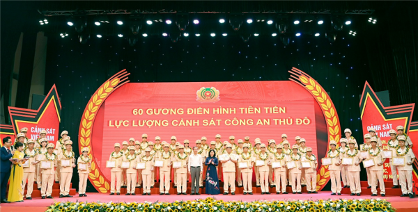 Hanoi police mark 60 years since People’s Police Force founded -0