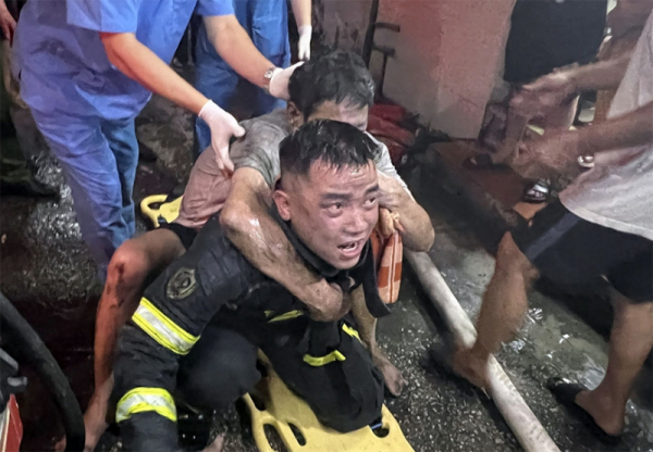 Bộ trưởng Tô Lâm gửi Thư khen các đơn vị, cá nhân giải cứu nạn nhân trong vụ cháy tại TP Hà Nội -0