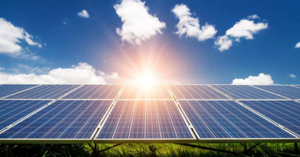 Nghịch lý năng lượng tái tạo:  Pin mặt trời và chất thải độc hại -0