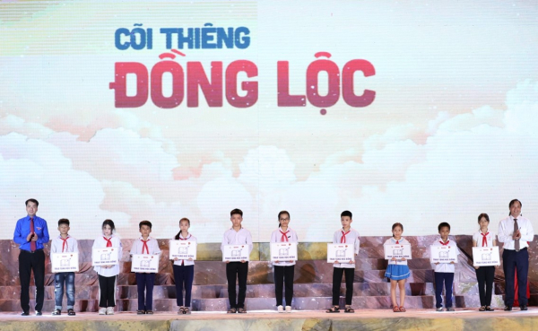 Linh thiêng chương trình nghệ thuật “Cõi thiêng Đồng Lộc” -0