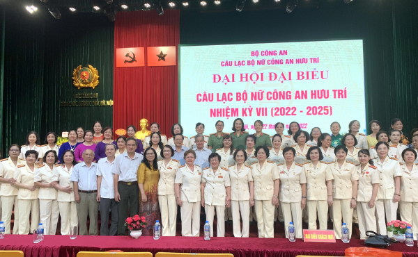 Đại hội nhiệm kỳ VII Câu lạc bộ Nữ Công an hưu trí Bộ Công an -0