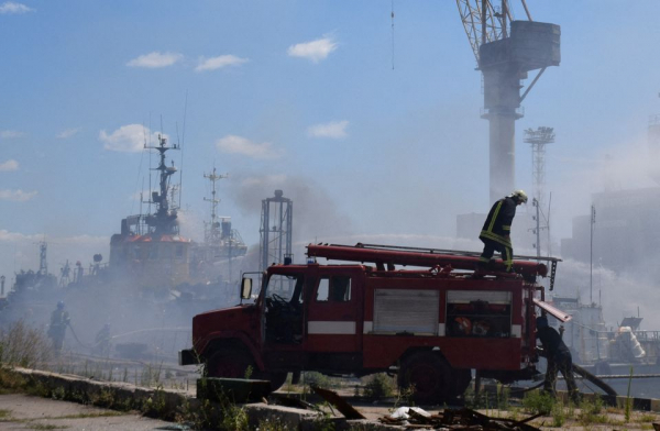 Nga bắn phá tàu chiến, hủy kho tên lửa Hapoon của Ukraine ở Odessa -0