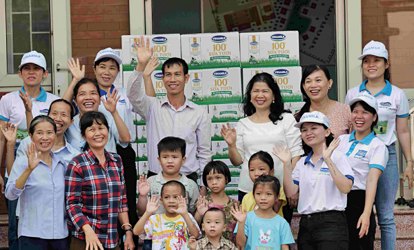 Những khoảnh khắc đẹp trên hành trình của Quỹ sữa Vươn cao Việt Nam năm thứ 15 -0