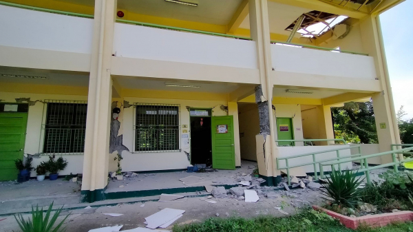 Cảnh tượng tan hoang sau động đất mạnh hiếm thấy tại Philippines -0