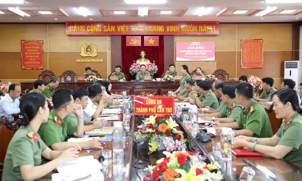 Tọa đàm xây dựng “Xã điển hình về phong trào toàn dân bảo vệ ANTQ” -0