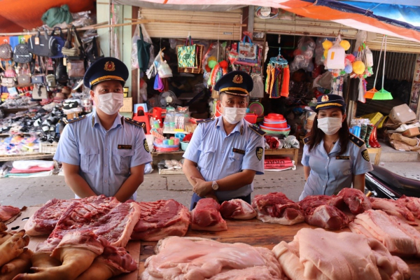 Lạng Sơn tăng cường kiểm tra, kiểm soát biến động giá cả mặt hàng thịt lợn -0