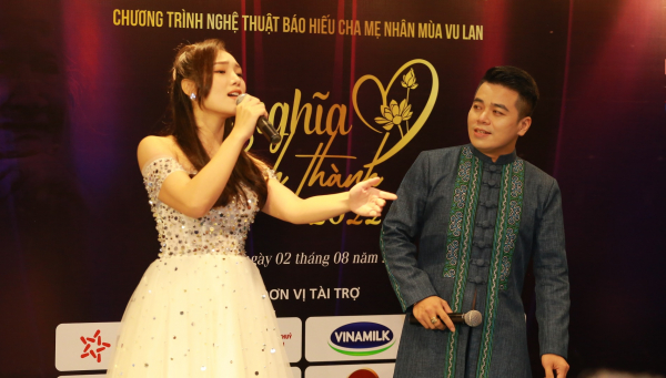 Ca sĩ Thanh Lam, Ngọc Sơn và dàn sao biểu diễn trong chương trình “Ơn nghĩa sinh thành” -0