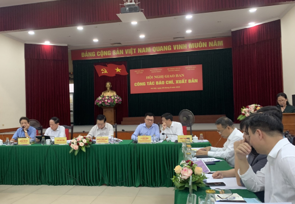 Tăng cường công tác lãnh đạo, chỉ đạo, quản lý hoạt động báo chí, xuất bản -0