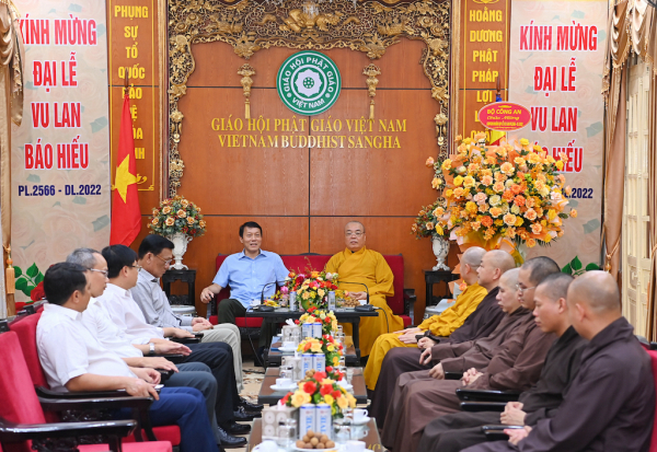 Bộ Công an chúc mừng tăng ni, phật tử Giáo hội Phật giáo Việt Nam nhân mùa Vu Lan -0