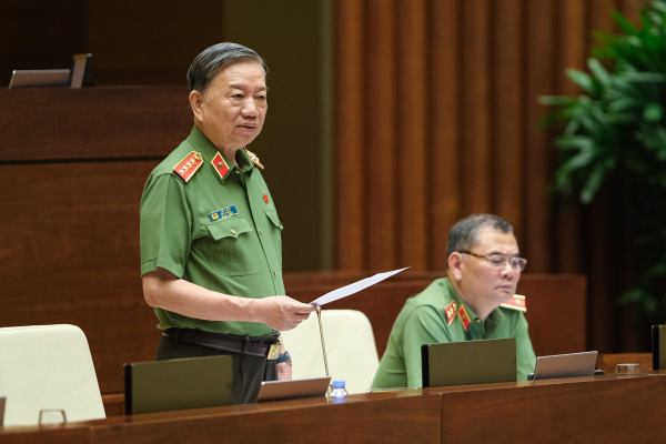 Bộ trưởng Tô Lâm: Ra quân đấu tranh thì số xử lý tăng nhưng tội phạm giảm đi -0