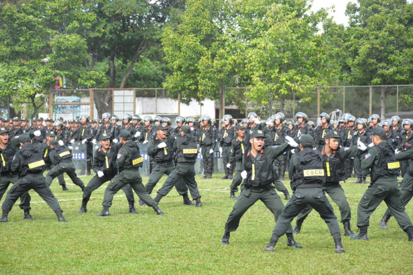 Công an TP Hồ Chí Minh ra mắt Trung đoàn Cảnh sát cơ động dự bị chiến đấu  -2