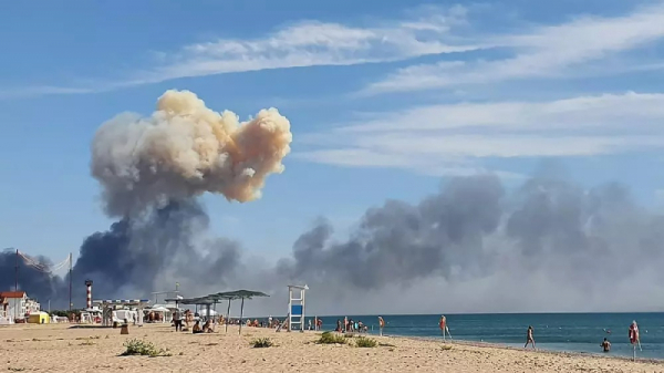 Hàng loạt thông tin chưa kiểm chứng sau vụ nổ sân bay ở Crimea -1