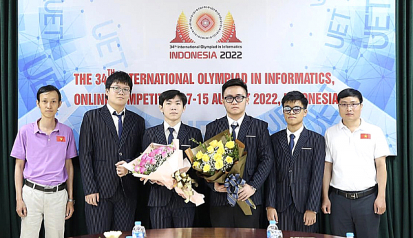 Cả 4 thí sinh Việt Nam dự thi Olympic Tin học quốc tế 2022 đều giành huy chương -0