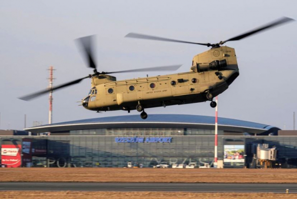 Philippines tìm cách mua trực thăng Mỹ sau khi hủy hợp đồng với Nga -0