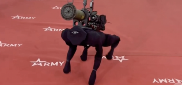 Nga công bố mẫu chó máy Ninja cõng tên lửa chống tăng -0
