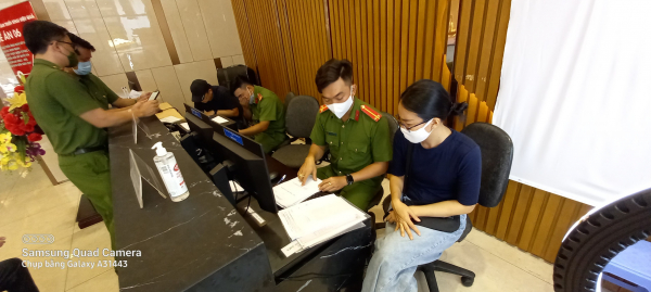 Khai trương mô hình điểm về sử dụng dịch vụ công theo Đề án 06 ở  TP Hồ Chí Minh -0