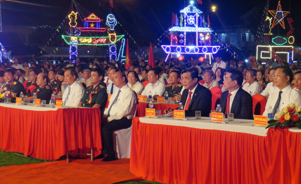 Chủ tịch nước Nguyễn Xuân Phúc dự kỷ niệm 50 năm Chiến thắng Cấm Dơi -0