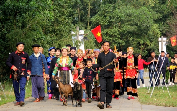 “Vui Tết Độc lập” tại Làng Văn hóa - Du lịch các dân tộc Việt Nam -0