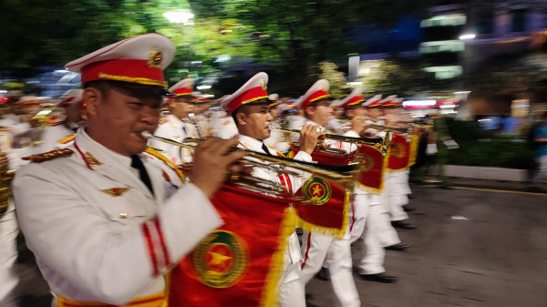 Nhiều màn biểu diễn đặc sắc từ Đoàn Nghi lễ CAND phục vụ nhân dân TP Hồ Chí Minh  -2