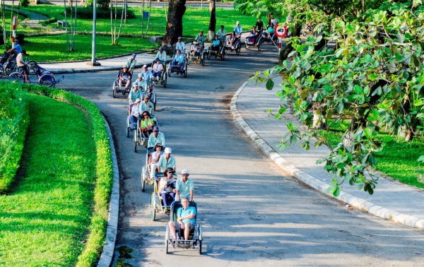 Thừa Thiên-Huế mạnh tay xử lý nạn “cò mồi”, chèo kéo khách du lịch -0