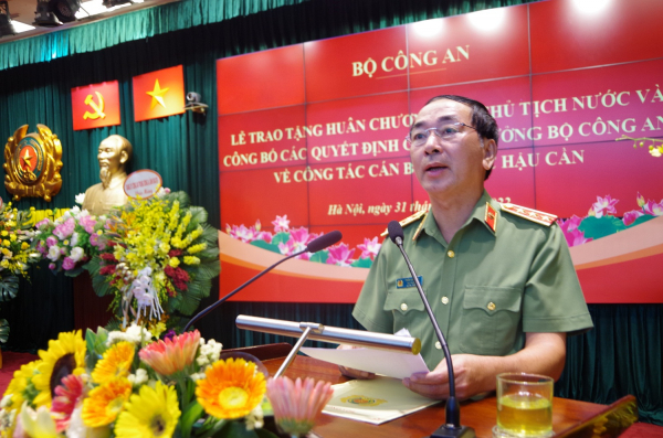 Đại tá Phạm Văn Sơn giữ chức vụ Cục trưởng Cục Hậu cần -0