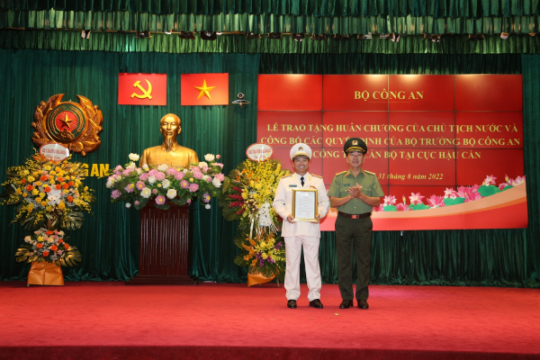Đại tá Phạm Văn Sơn giữ chức vụ Cục trưởng Cục Hậu cần -0