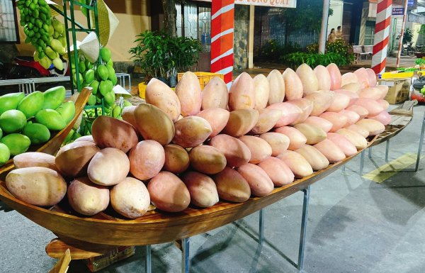 Lễ hội “Bánh Trung thu và trái cây 3 miền” tại Hà Nội -0