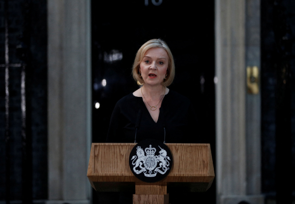 Thủ tướng Liz Truss kêu gọi người Anh đồng lòng sau khi Nữ hoàng mất -0