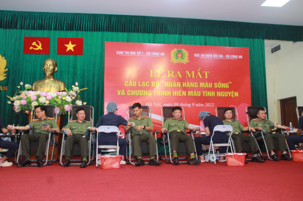 Cục An ninh nội địa ra mắt Câu lạc bộ “Ngân hàng máu sống” -1