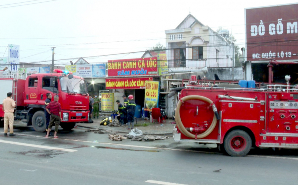 Vụ cháy tại Chơn Thành qua lời kể của những người tham gia cứu nạn -0