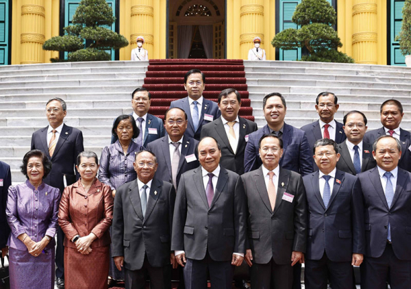 Chủ tịch nước Nguyễn Xuân Phúc tiếp Chủ tịch Quốc hội Campuchia -0