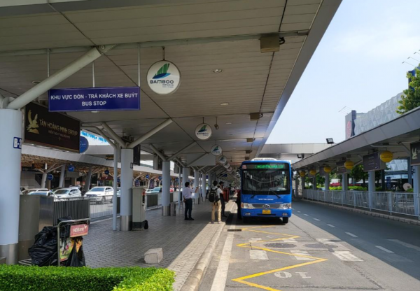 Khai thác tuyến xe buýt sân bay Tân Sơn Nhất - trung tâm thành phố -0
