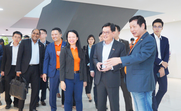 Phó Thủ tướng Singapore thăm campus FPT Software, thúc đẩy đầu tư vào Việt Nam -0