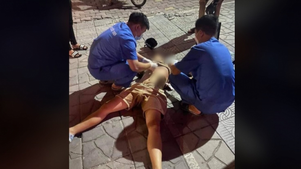 Điều tra vụ nam thanh niên bị ép xe máy, đâm trọng thương trên phố Láng Hạ -0