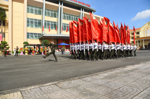 Deputy Minister Le Quoc Hung attends opening ceremony of new school year at People's Security University  - 0
