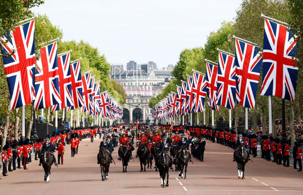 Nước Anh nói lời tiễn biệt Nữ hoàng Elizabeth II -0