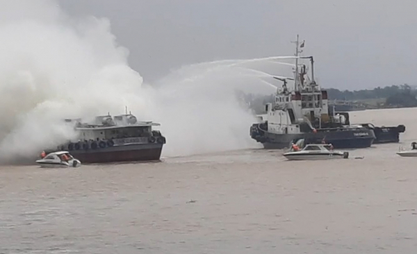 Gần 1.900 người tham gia diễn tập chữa cháy tại Cảng Tân Cảng-Cát Lái -0